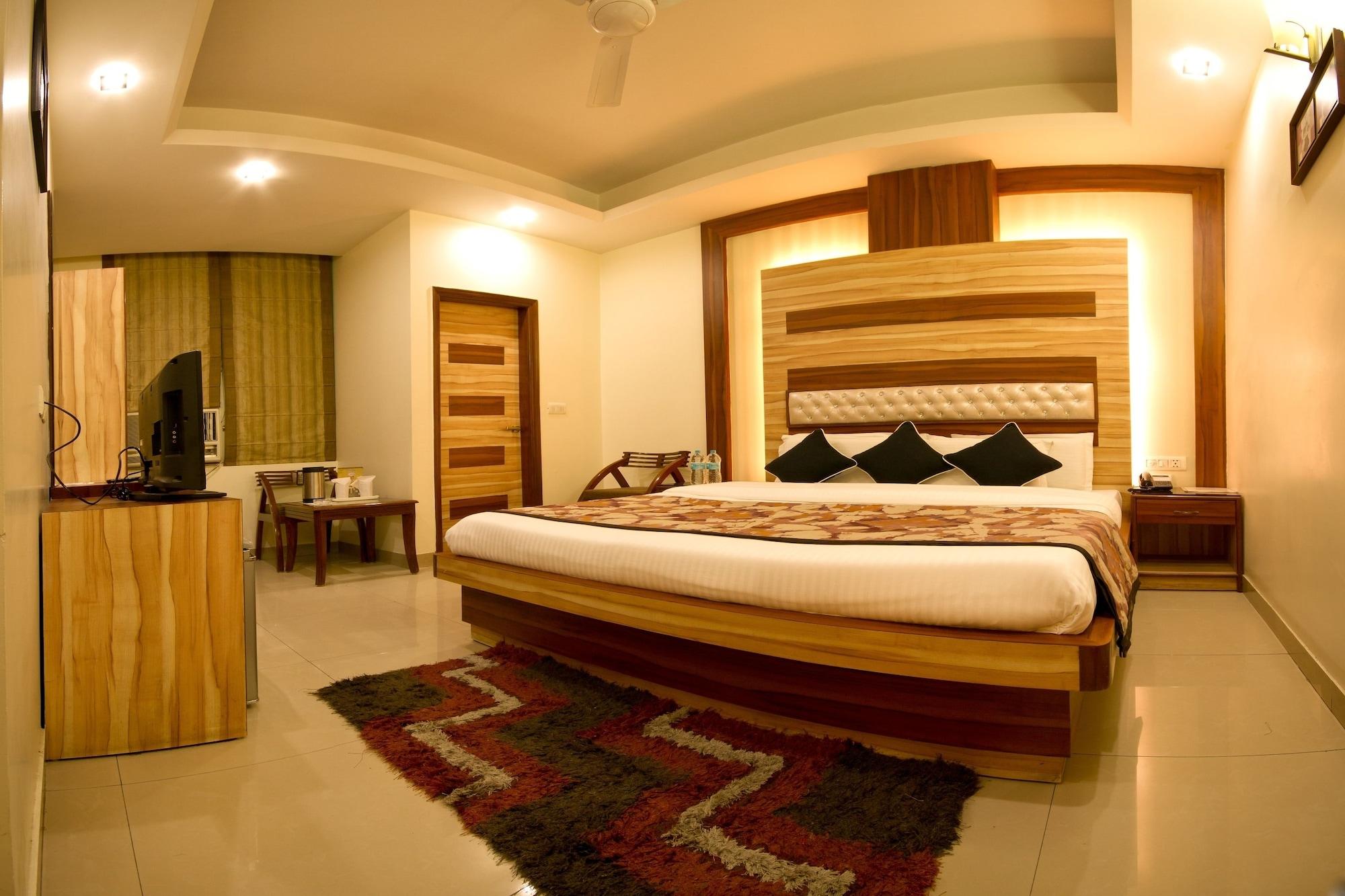 Hotel Aster Inn New Delhi エクステリア 写真